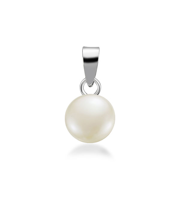 925 Sterling silver pendant with fresh water pearl.