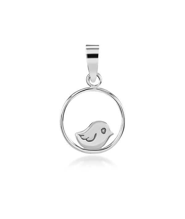 925 Sterling silver pendant.