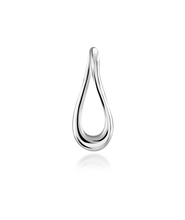 925 Sterling silver pendant.
