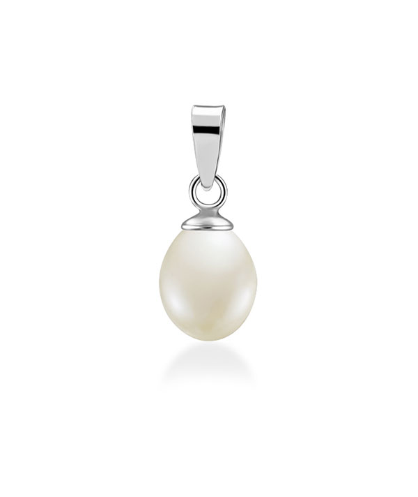 925 Sterling silver pendant with fresh water pearl.