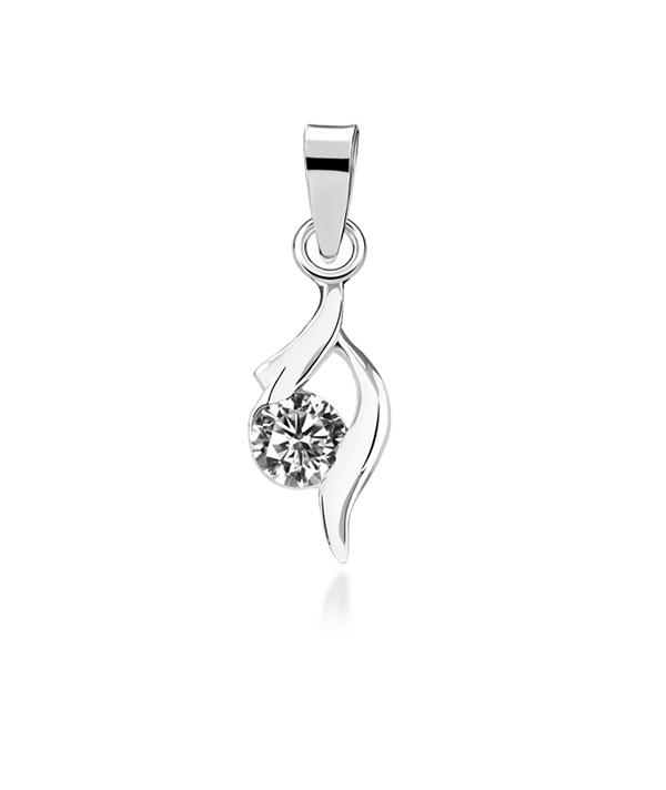 925 Sterling silver pendant with cubic zircon.