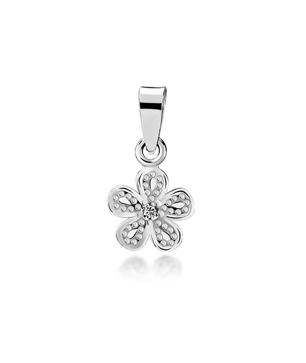 925 Sterling silver pendant with cubic zircon.