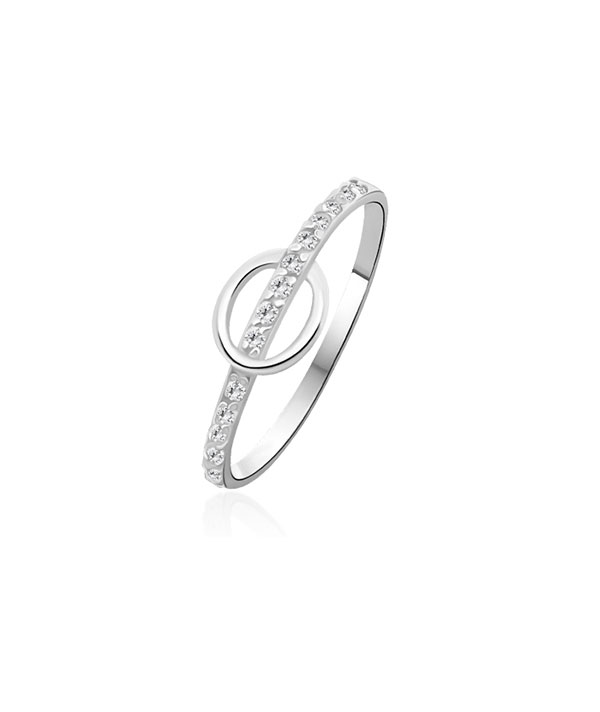 925 Sterling silver ring with cubic zircon.