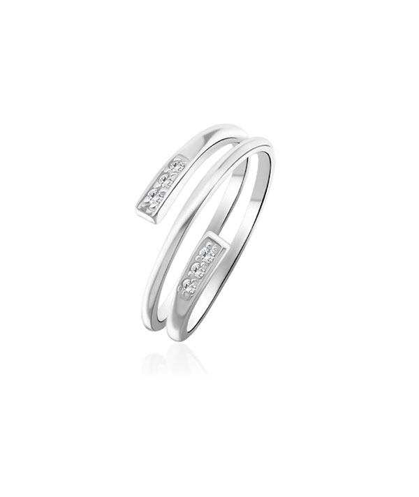 925 Sterling silver ring with cubic zircon.