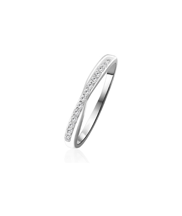 925 Sterling silver ring with cubic zircon.
