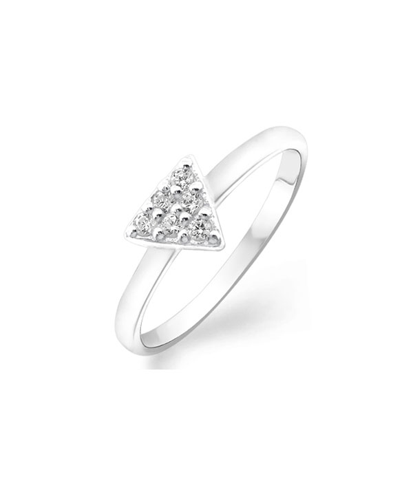 925 Sterling silver ring with cubic zircon.