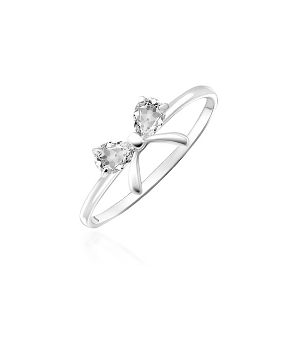925 Sterling silver ring with cubic zircon.