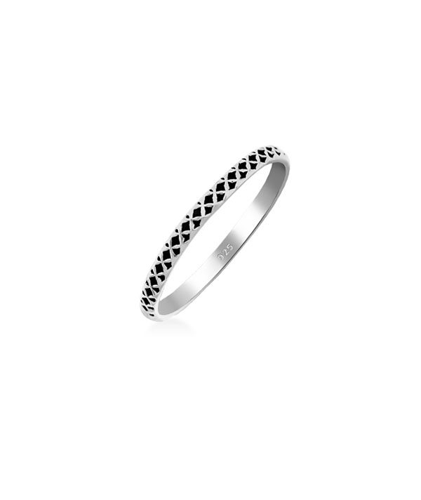 925 Sterling silver ring.