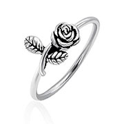 925 Sterling silver ring.