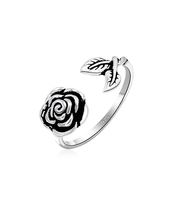 925 Sterling silver ring.