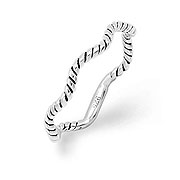 925 Sterling silver ring.
