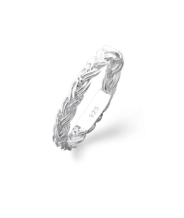 925 Sterling silver ring.