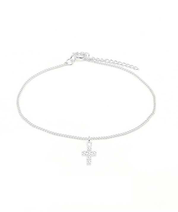 925 Sterling silver bracelet with cubic zircon.