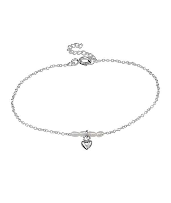 925 Sterling silver bracelet with fresh water pearl.