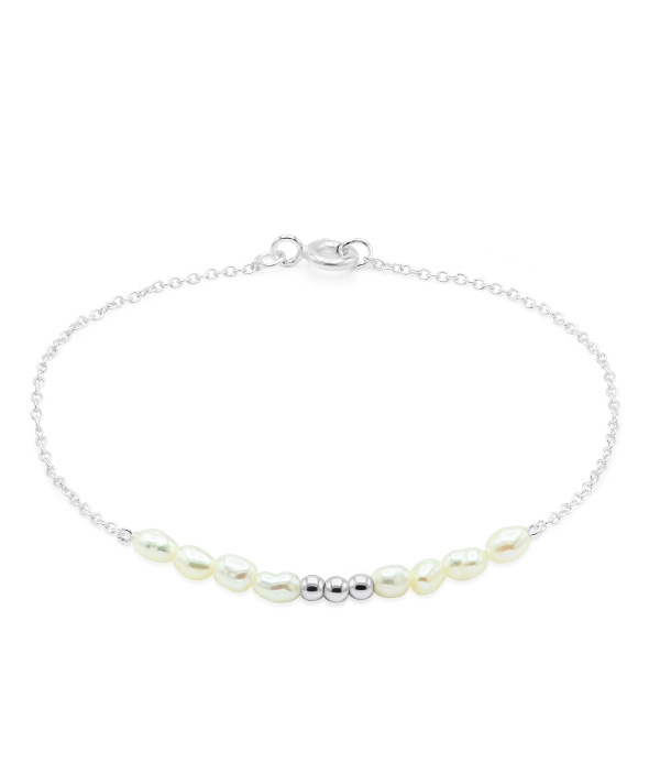 925 Sterling silver bracelet with fresh water pearl.