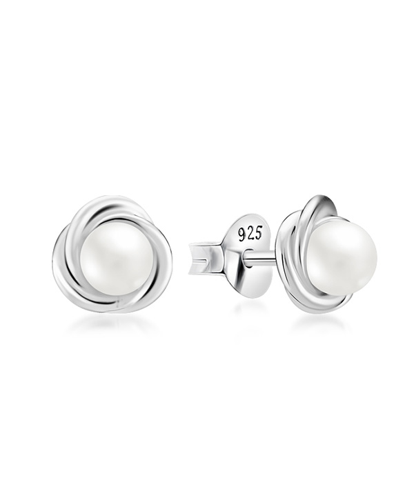925 Sterling silver stud with synthetic pearl.