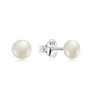 925 Sterling silver stud with fresh water pearl.