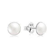 925 Sterling silver stud with synthetic pearl.