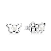925 Sterling silver stud with synthetic pearl.
