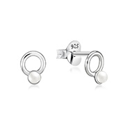 925 Sterling silver stud with synthetic pearl.