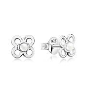 925 Sterling silver stud with synthetic pearl.