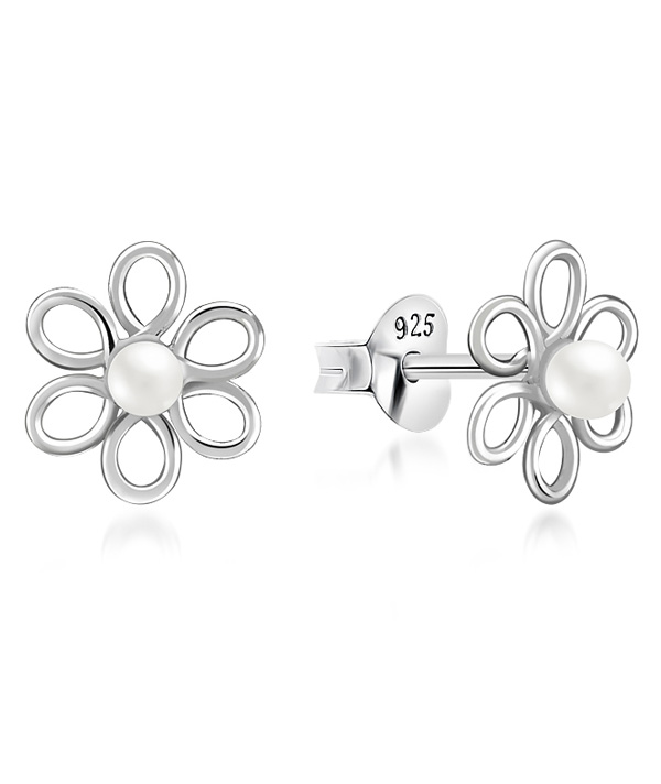 925 Sterling silver stud with synthetic pearl.