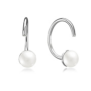 925 Sterling silver earring with synthetic pearl.