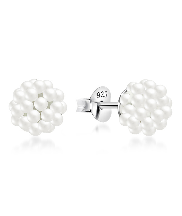 925 Sterling silver stud with synthetic pearl.