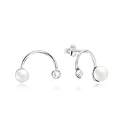 925 Sterling silver stud with synthetic pearl.