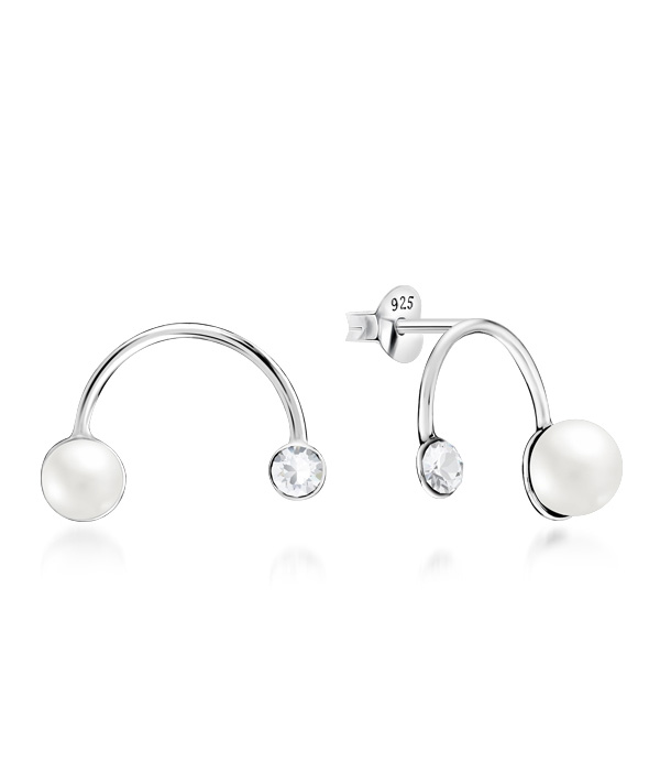 925 Sterling silver stud with synthetic pearl.