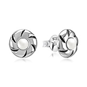 925 Sterling silver stud with synthetic pearl.