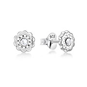 925 Sterling silver stud with crystals.