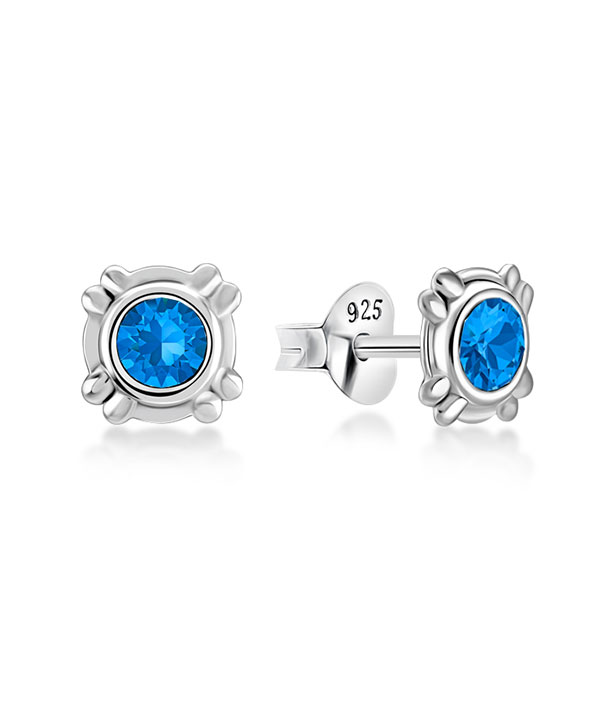 925 Sterling silver stud with crystals.