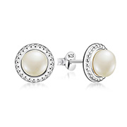 925 Sterling silver stud with fresh water pearl.