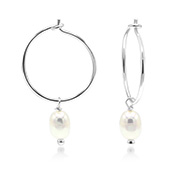 925 Sterlling silver hoop with fresh water pearl.