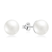 925 Sterling silver stud with synthetic pearl.