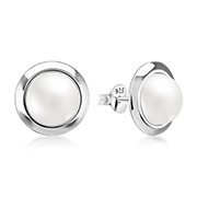 925 Sterling silver stud with synthetic pearl.