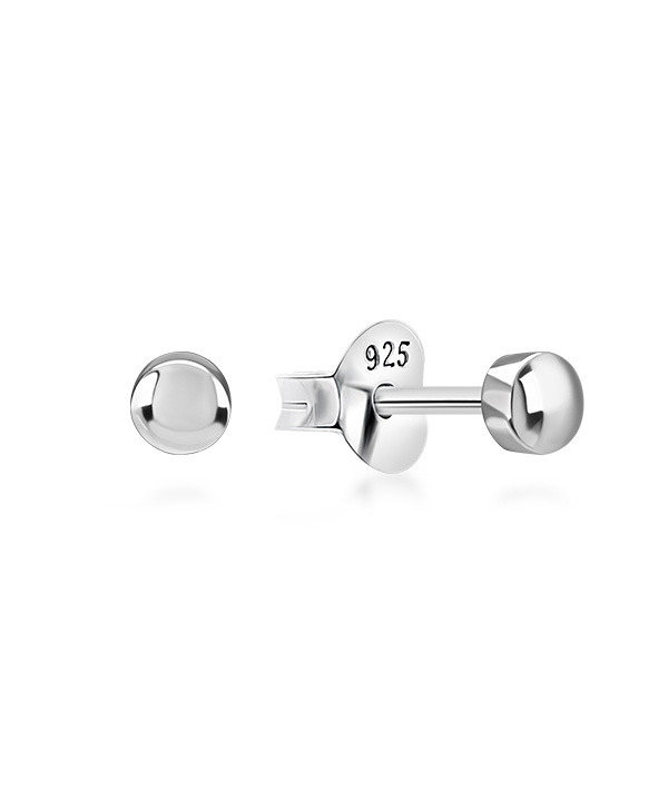 Plain 925 Sterling silver stud earring.