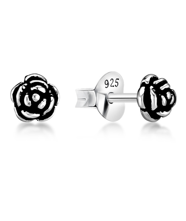 Plain 925 Sterling silver stud earring.