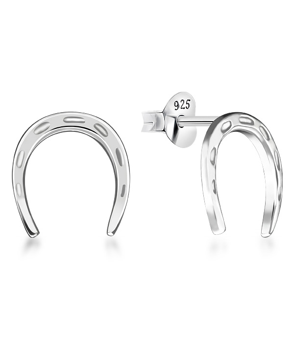 Plain 925 Sterling silver stud earring.