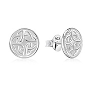 Plain 925 Sterling silver stud earring.