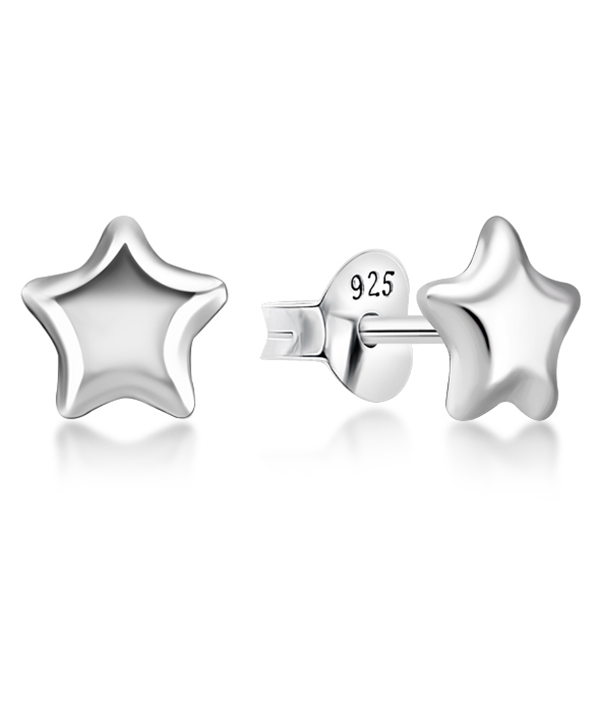 Plain 925 Sterling silver stud earring.