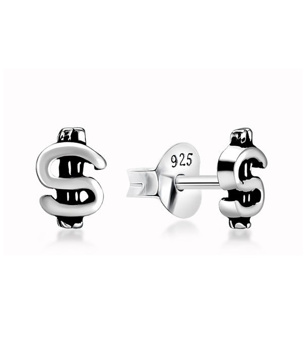 Plain 925 Sterling silver stud earring.