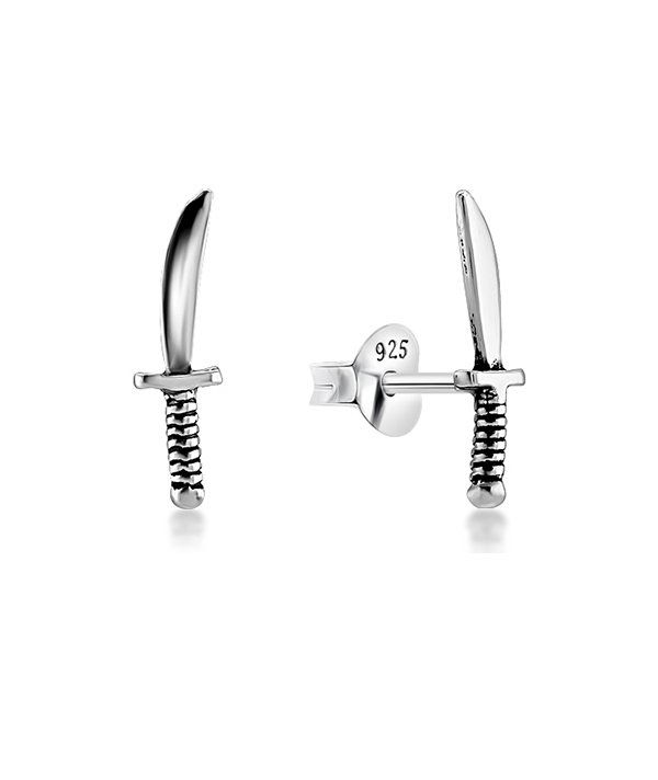 Plain 925 Sterling silver stud earring.
