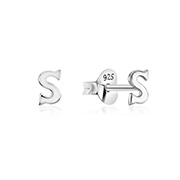 Plain 925 Sterling silver stud earring.
