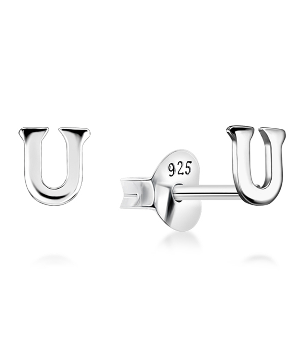 Plain 925 Sterling silver stud earring.