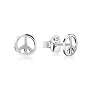 Plain 925 Sterling silver stud earring.