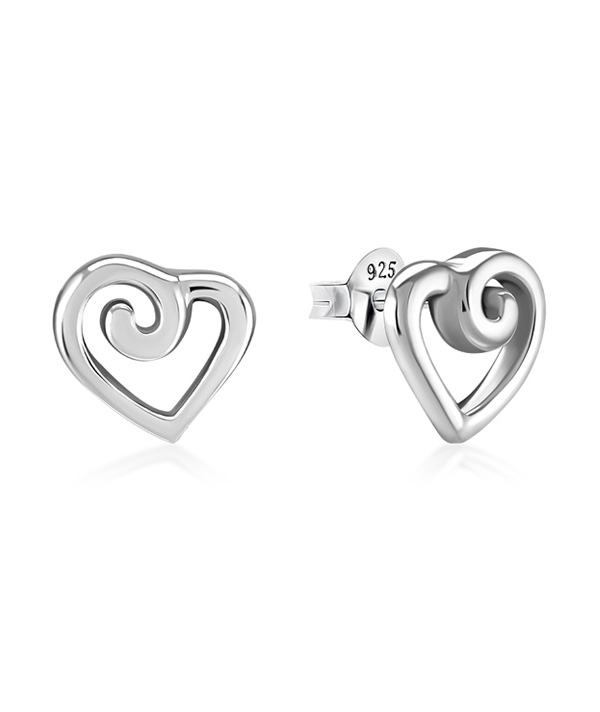 Plain 925 Sterling silver stud earring.