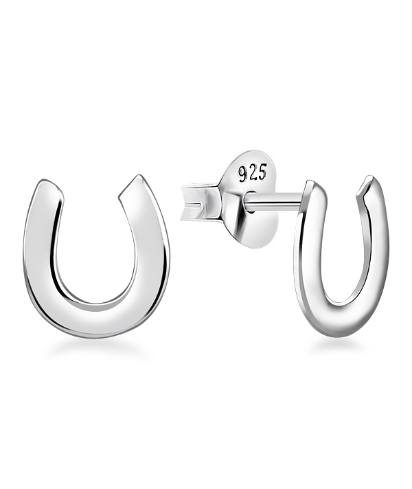 Plain 925 Sterling silver stud earring.