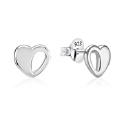 Plain 925 Sterling silver stud earring.